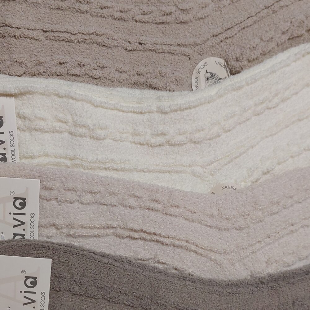 Ciepłe Skarpety Damskie - Wełna Alpaka z kwiatuszkiem - obrazek 3